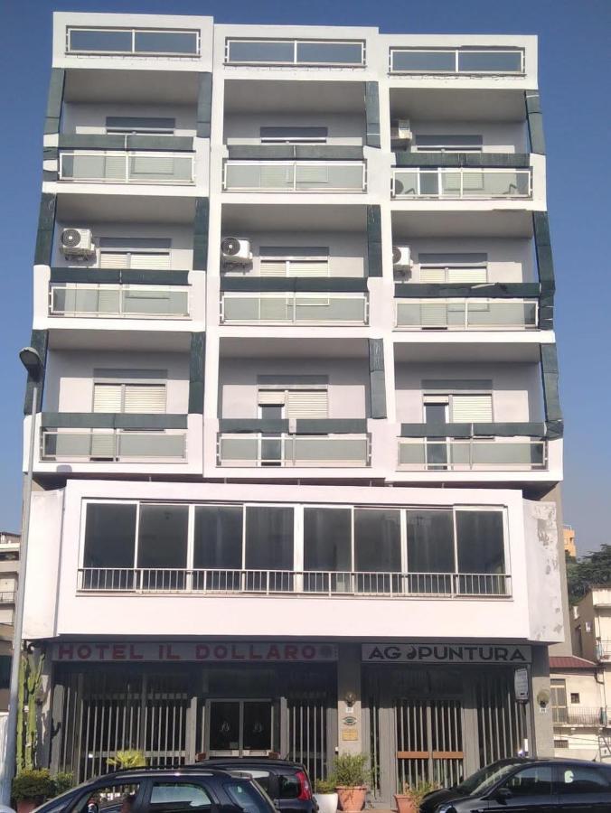 וילה סן ג'ובאני Hotel Il Dollaro מראה חיצוני תמונה